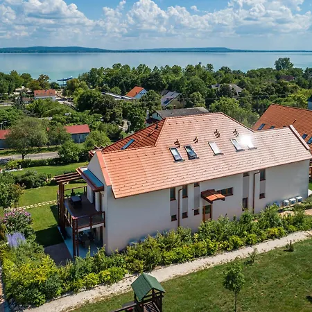 公寓 Aranymandula 鲍洛托瑙考利