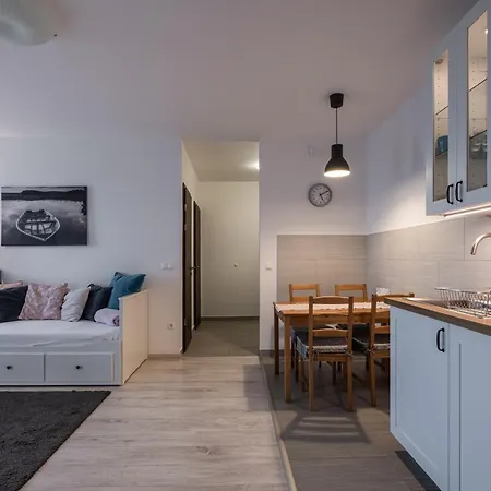 公寓 Aranymandula 鲍洛托瑙考利